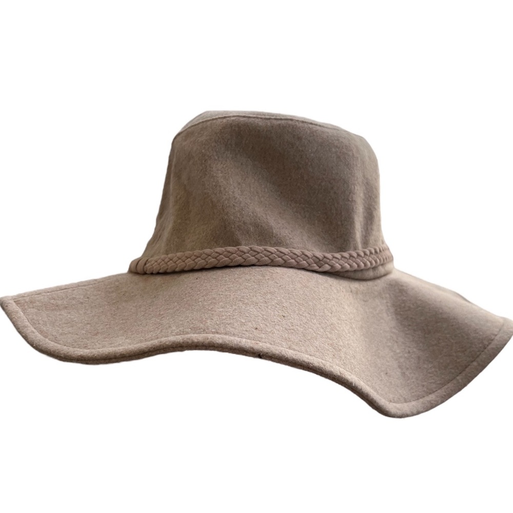 ASN Harper soft felt floppy sun hat tan NWT! Adjustable size. Great for travel.